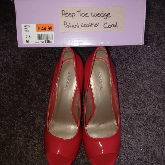 Wedge Heels - Picture 4 of 5